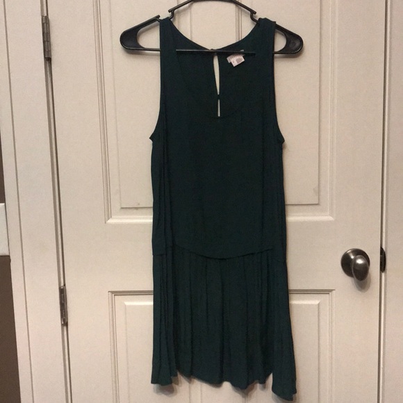 Dress - Picture 3 of 6